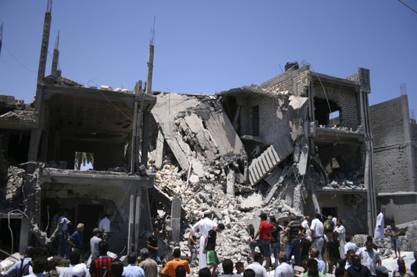 NATO admits civilians died in Tripoli bombing