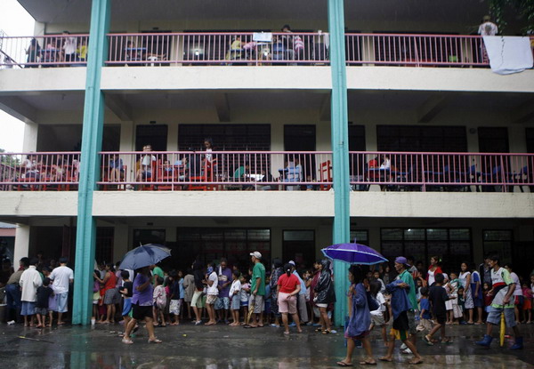 Tropical storm leaves 15 missing in Philippines