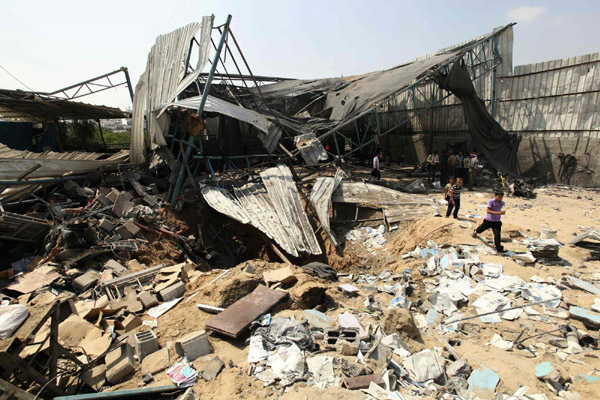 Israeli warplanes attack Gaza: witnesses