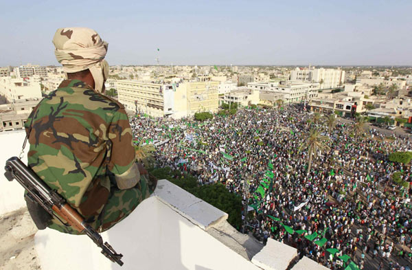 Town rally for Libyan leader Gadhafi