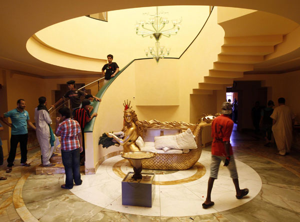 Gadhafi homes reveal champagne lifestyle