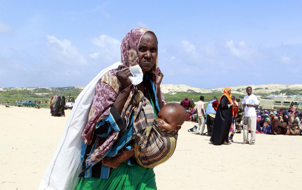 UN offers non-food items to Somali refugees