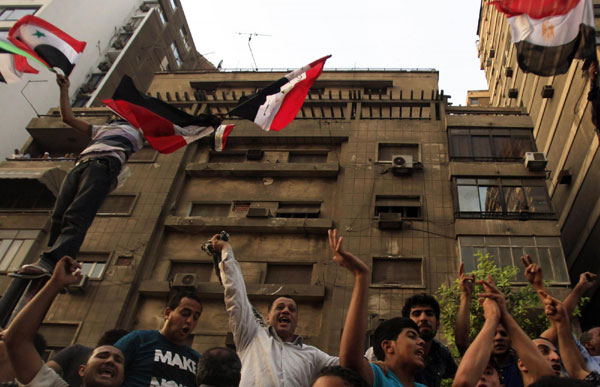 Israeli envoy leaves after Cairo embassy attack