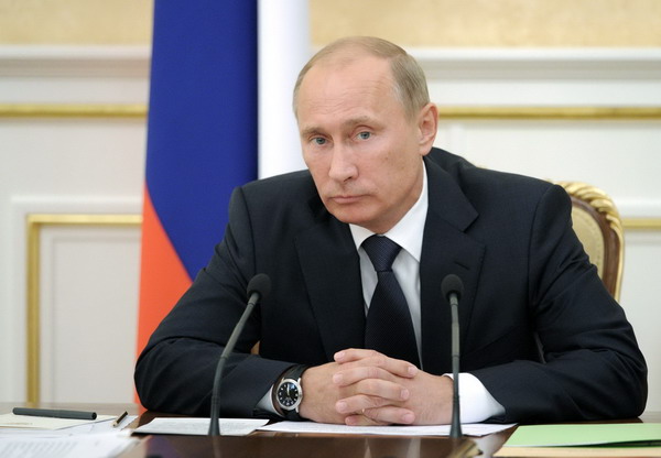 Putin appoints acting financial minister