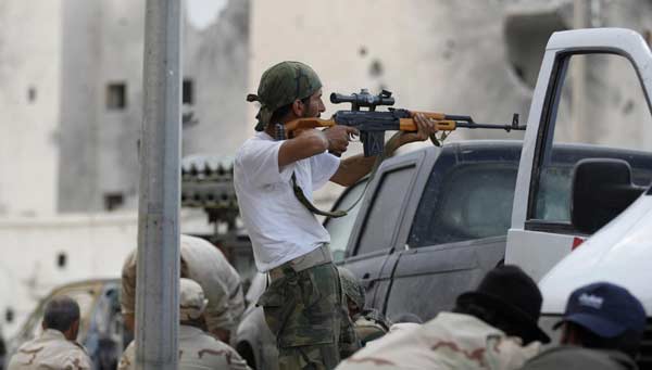 Gadhafi loyalists in last ditch battle
