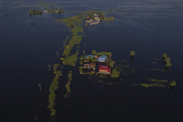 Thai flood death toll reaches 427