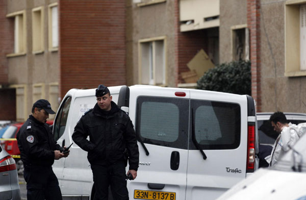 French gunman dies in hail of bullets