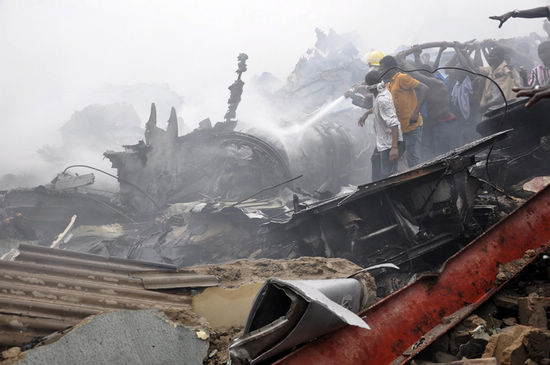 Plane crash in Nigeria kills all 147 on board