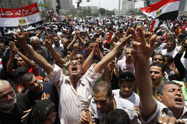 Egypt transition in turmoil on eve of runoff election