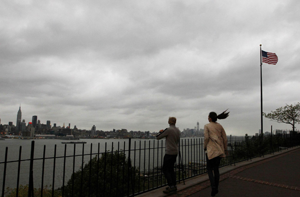 New York prepares for Hurricane Sandy