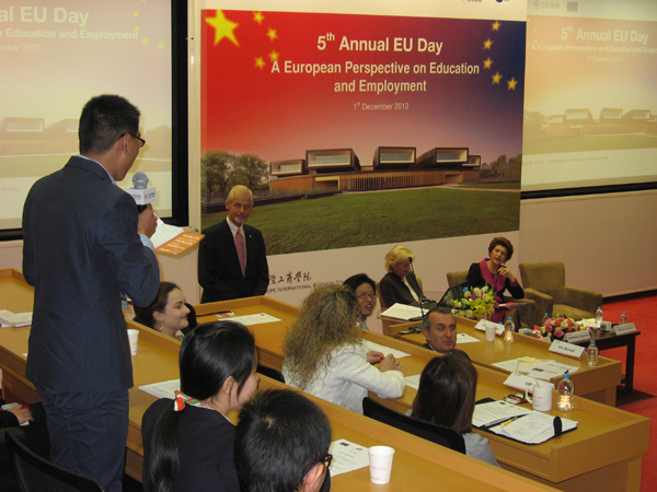 EU and China push for improvements in student mobility