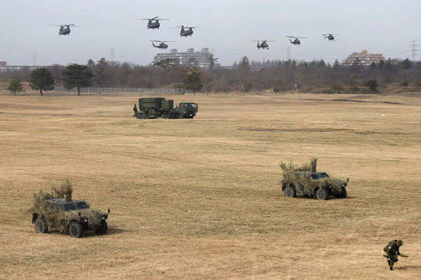 Japan troops conduct new year military drill