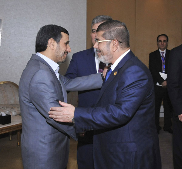Iran's leader seeks closer ties with Egypt