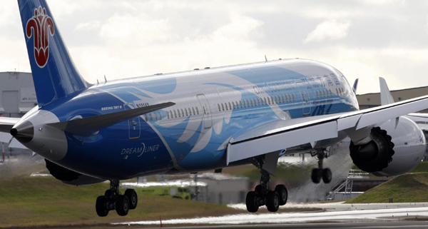 Boeing plans to address Dreamliner compensation