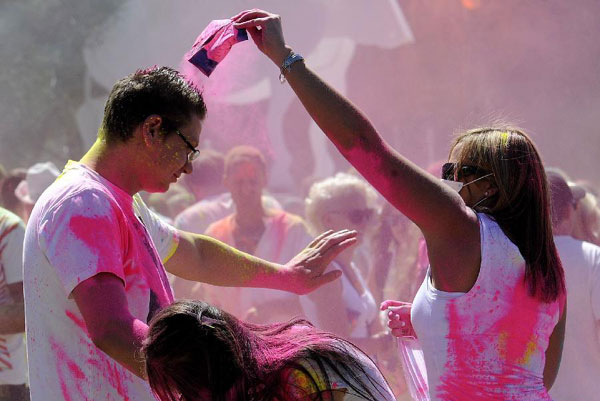 Indian Festival of Colors marked in S Africa