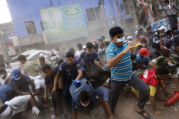 271 dead in Bangladesh building collapse