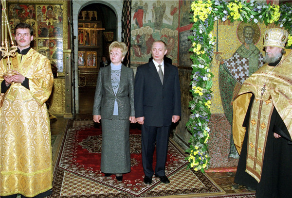 Russian President Putin, wife announce divorce
