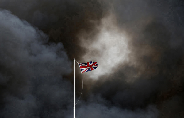 Lantern starts fire at British recycling plant