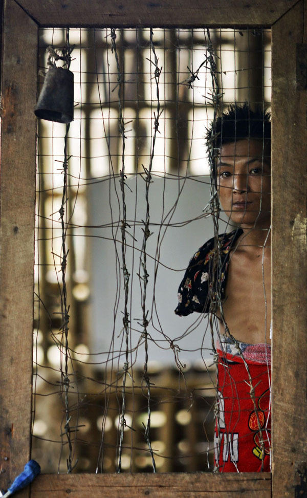 Myanmar's heroin addicts resort religion's helpu