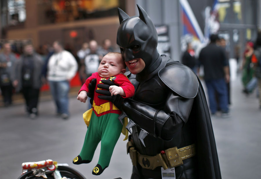 Costume bonanza at New York Comic-Con