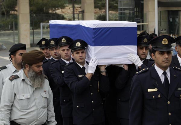 Israelis mourn ex-PM Sharon