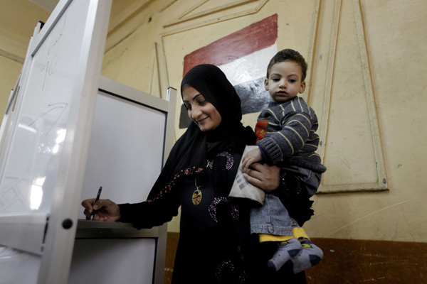 Sisi in focus as Egyptians vote on constitution