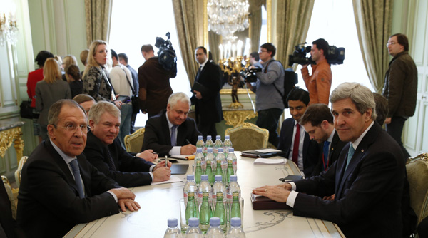 Negotiations on Ukraine crisis solution 'in right direction'