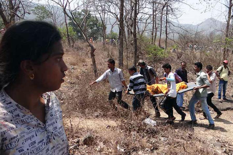 Indian train derailment kills at least 12