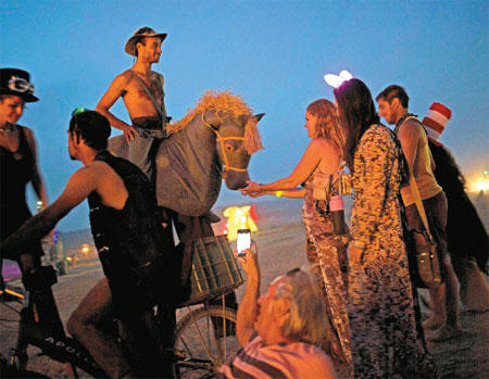 Israel desert ablaze with 'Burning Man'