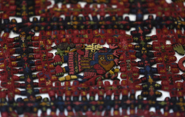 Sweden returns pre-Incan funeral shroud to Peru