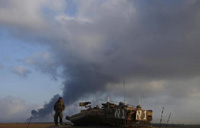 Israeli airstrike kills 8 Palestinians in Gaza