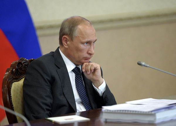 Putin bans agricultural imports from West