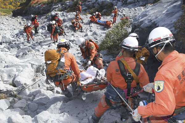 Japan volcano death toll rise to 48, worst in 88 years