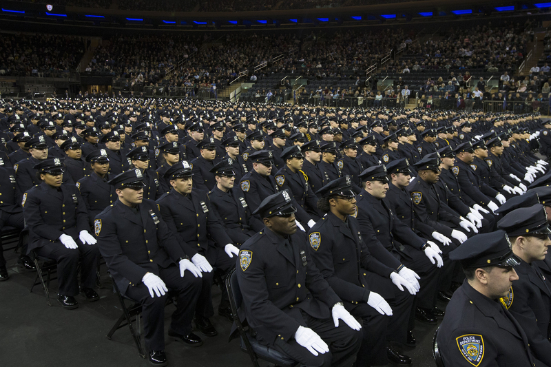 New recruits of NY Police Academy are sworn in