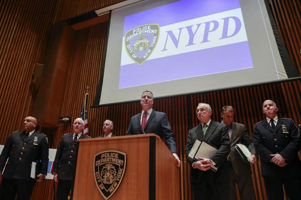 NY mayor brushes off reports of police arrests slowdown
