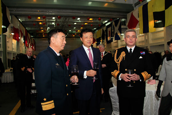 Chinese fleet brings out the crowds in visit to Britain