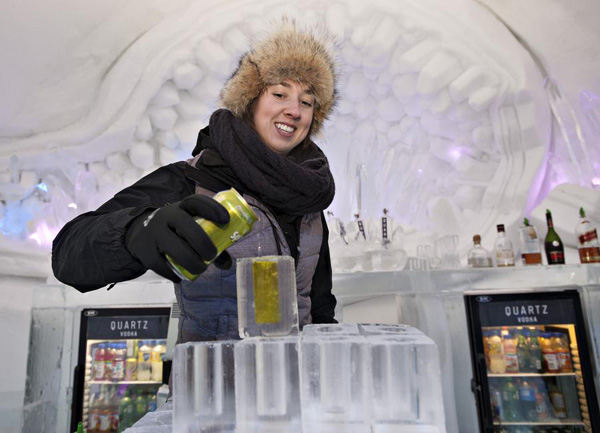 Ice hotel presented to public in Quebec City, Canada