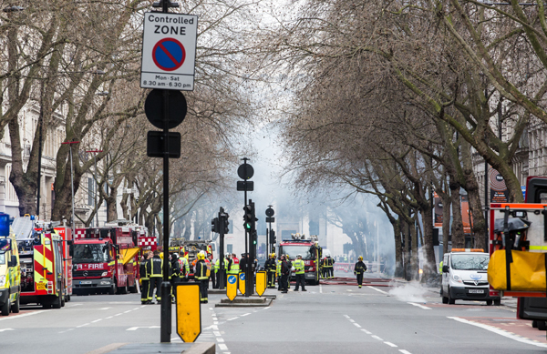Fire in central London leaves 2,000 people evacuated