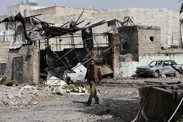 At least 60 die in fresh airstrikes on Yemen's capital