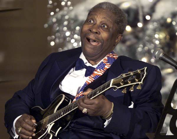 Blues legend B.B. King dies at age 89