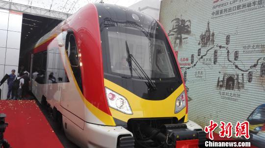 China builds multiple unit train for Europe
