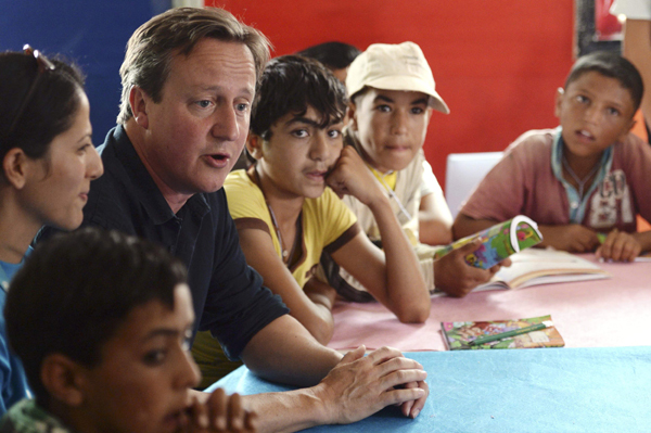Cameron urges support for Syrian refugees in Lebanon, Jordan