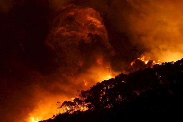 More than 100 homes lost in Australia's Christmas Day bushfires