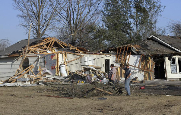 Christmastime storms, tornadoes kill at least 43 in US