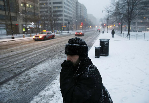 East Coast blizzard bids for place in Washington DC history