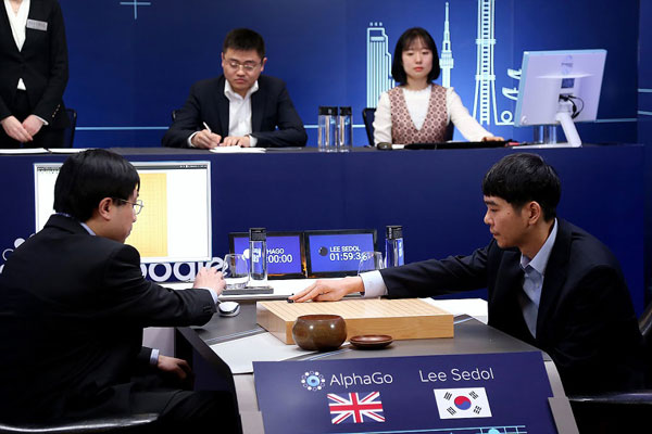AlphaGo wins 4th victory over Lee Sedol in final Go match