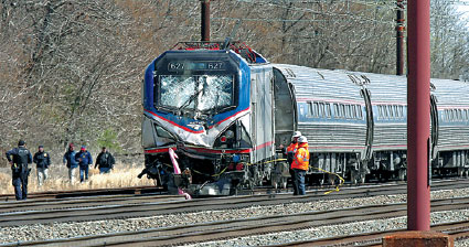 Amtrak to resume scheduled service after deadly derailment