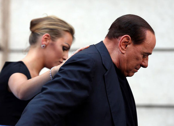 Former Italian Berlusconi to undergo surgery