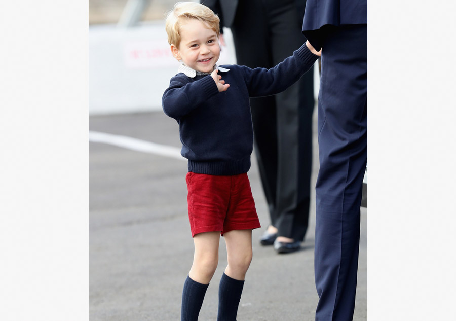 The royal family bids farewell to Canada