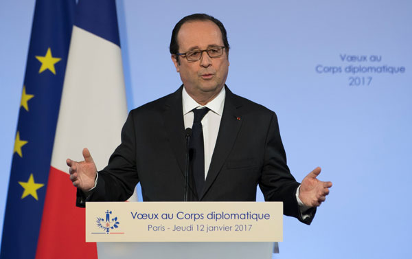 Hollande applauds stable China-France ties